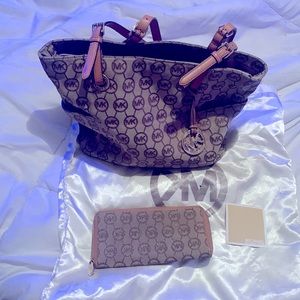 Michael Kors Purse and wallet